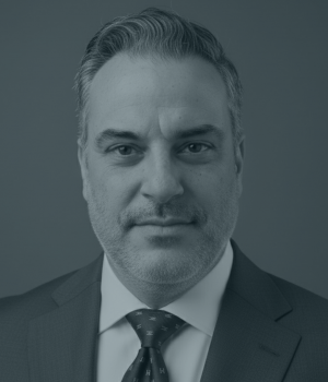 Leadership Headshot Brandon